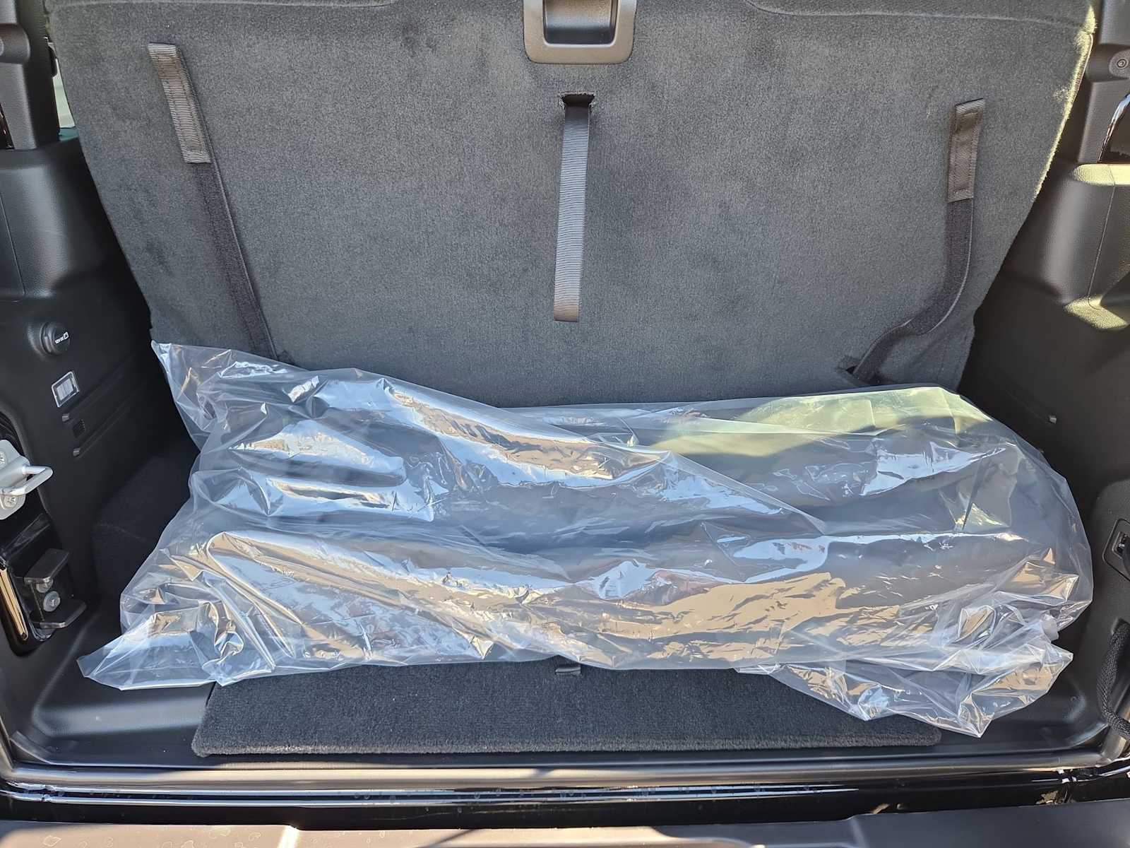 Thumbnail: 2025 Jeep Wrangler - 35