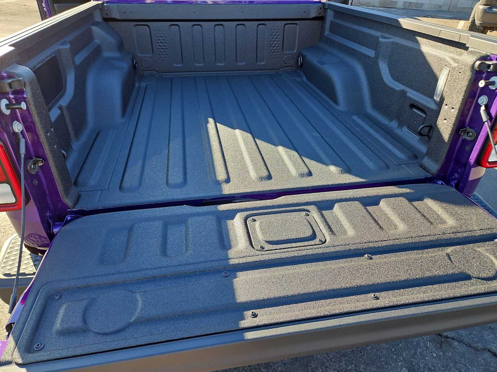 Thumbnail: 2026 Jeep Gladiator - 31