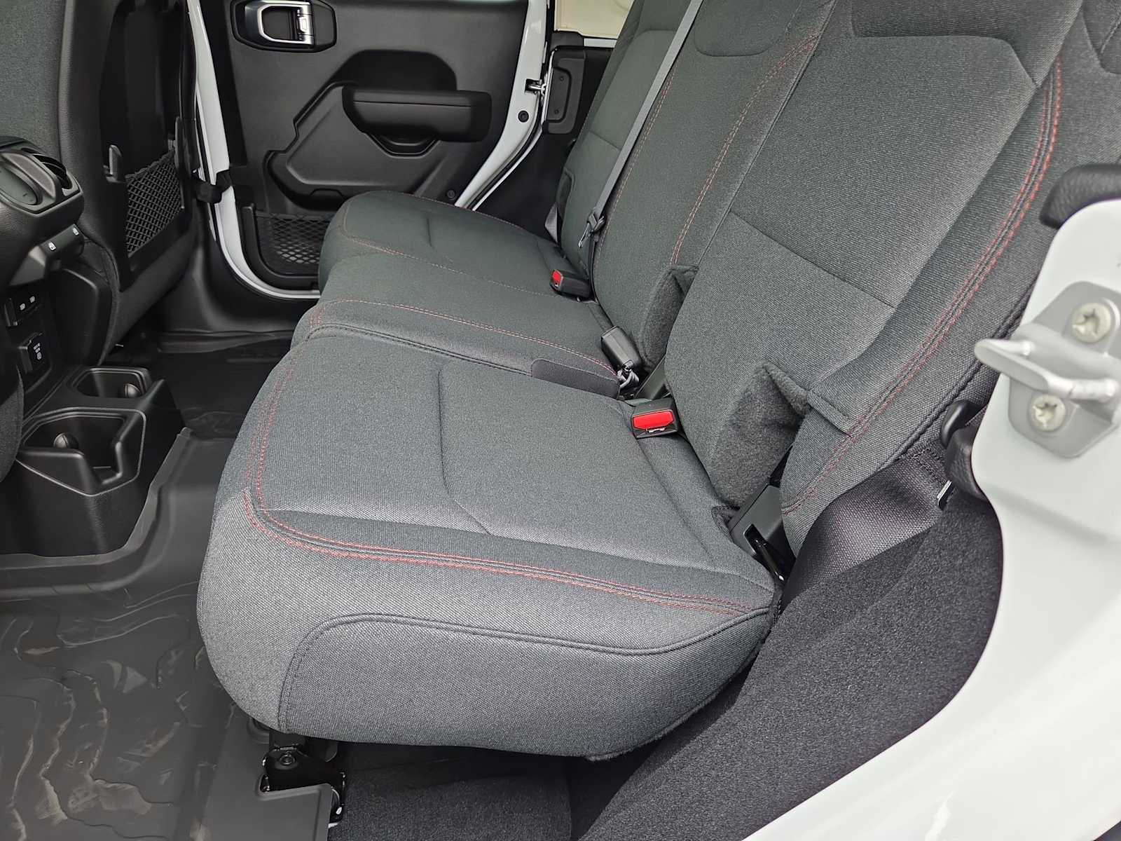 Thumbnail: 2025 Jeep Wrangler - 21