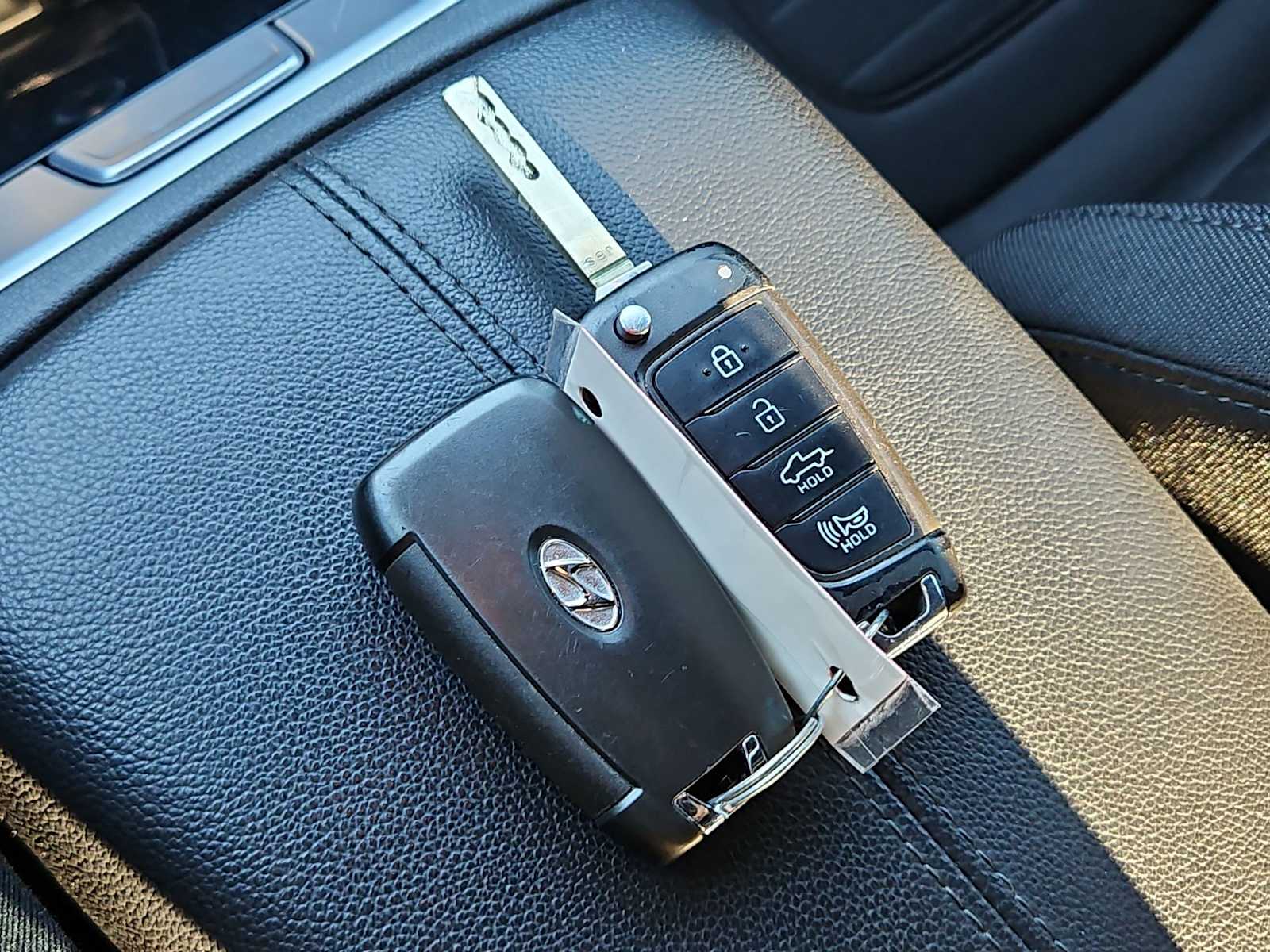 Thumbnail: 2023 Hyundai Santa Cruz - 32