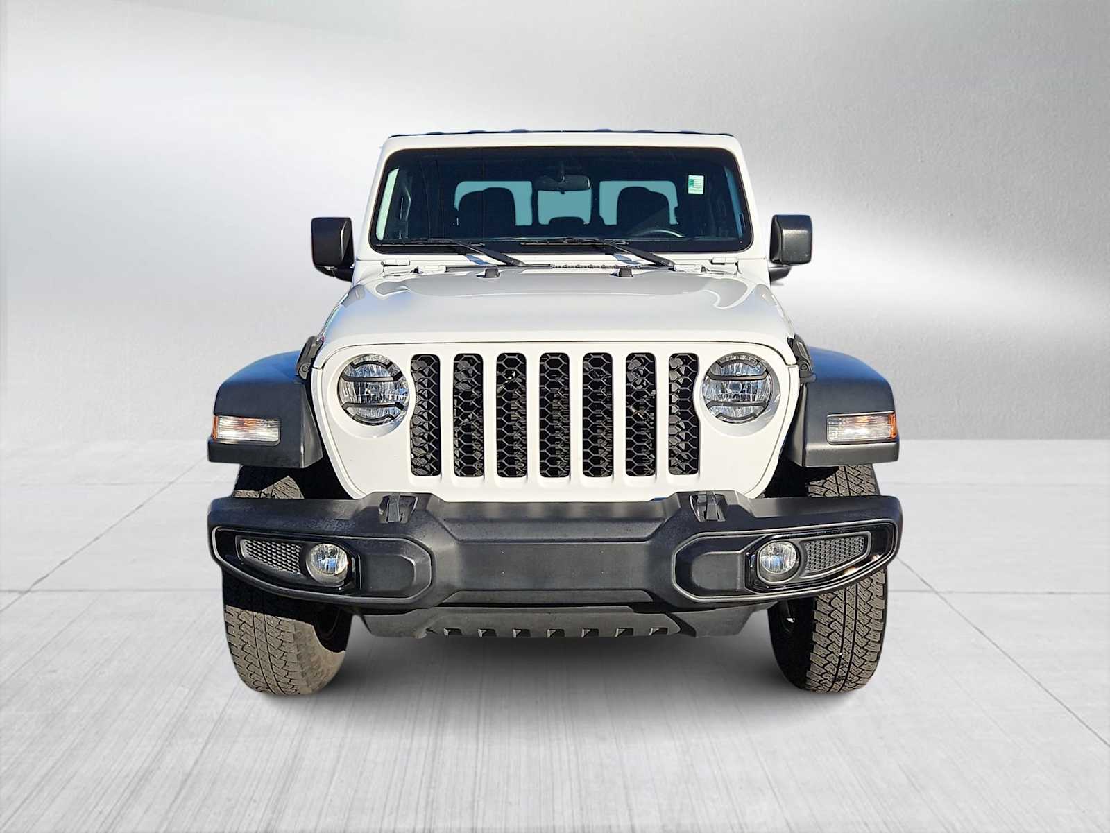 Thumbnail: 2020 Jeep Gladiator - 3