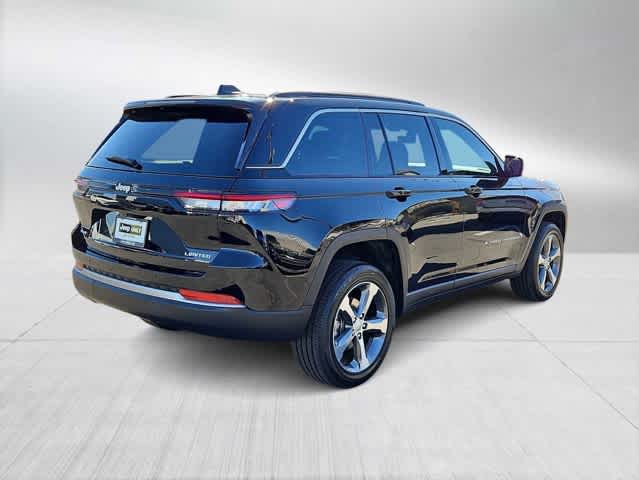 Thumbnail: 2026 Jeep Grand Cherokee - 8
