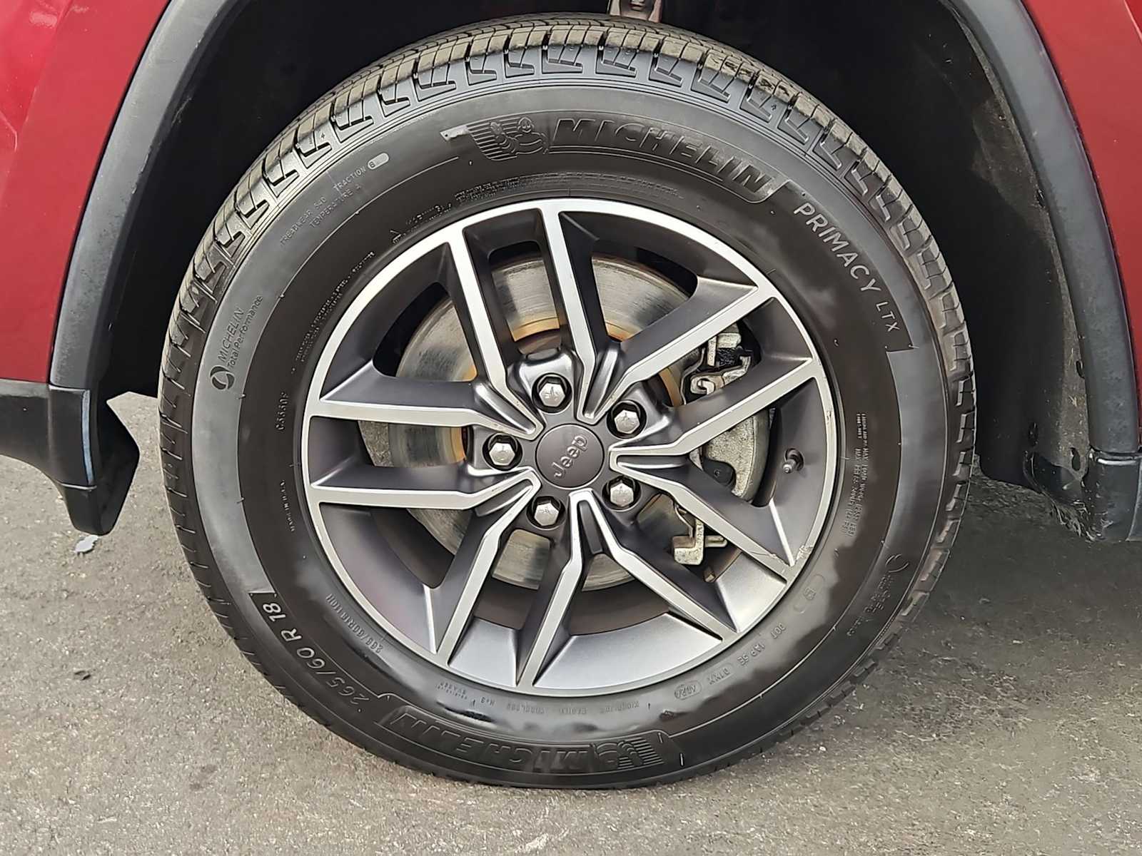 Thumbnail: 2022 Jeep Grand Cherokee - 28