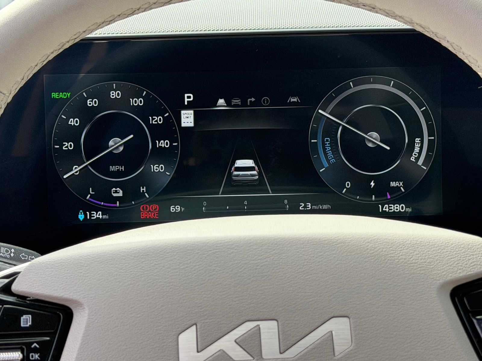 Thumbnail: 2023 Kia Niro - 14