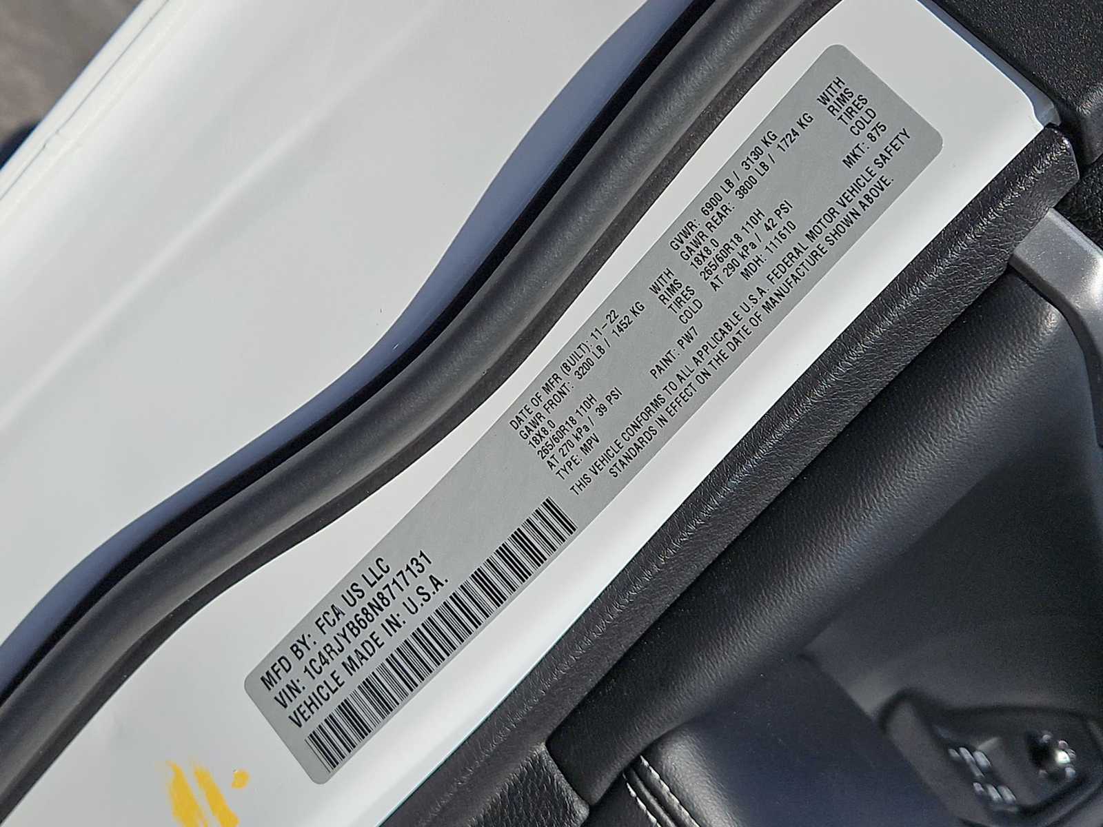 Thumbnail: 2022 Jeep Grand Cherokee - 38