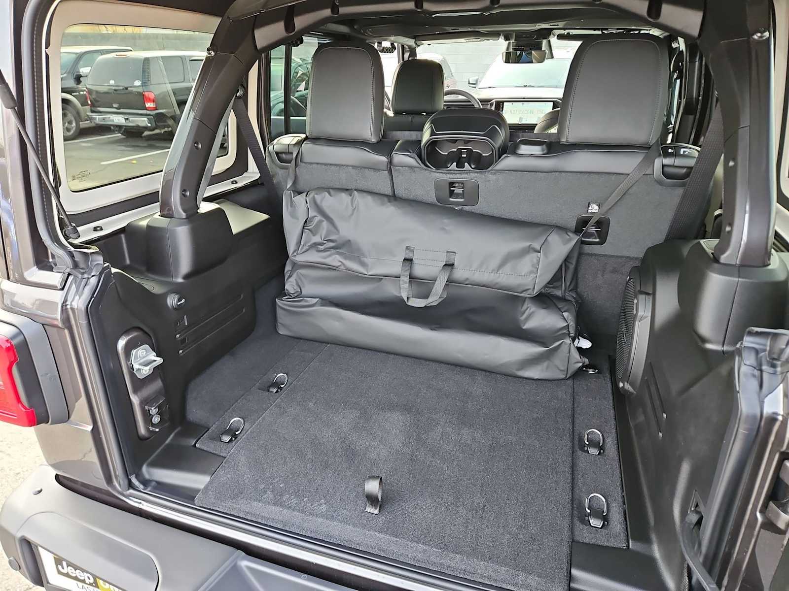 Thumbnail: 2026 Jeep Wrangler - 34