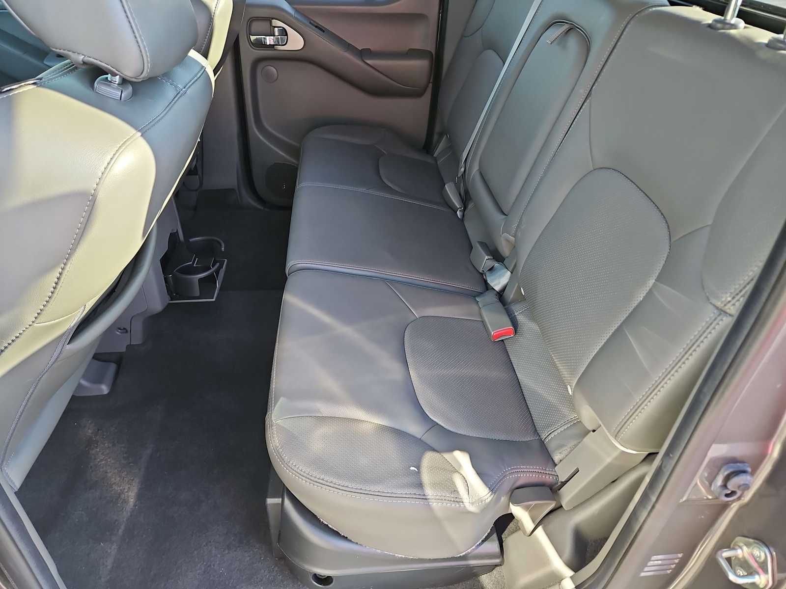 Thumbnail: 2019 Nissan Frontier - 21