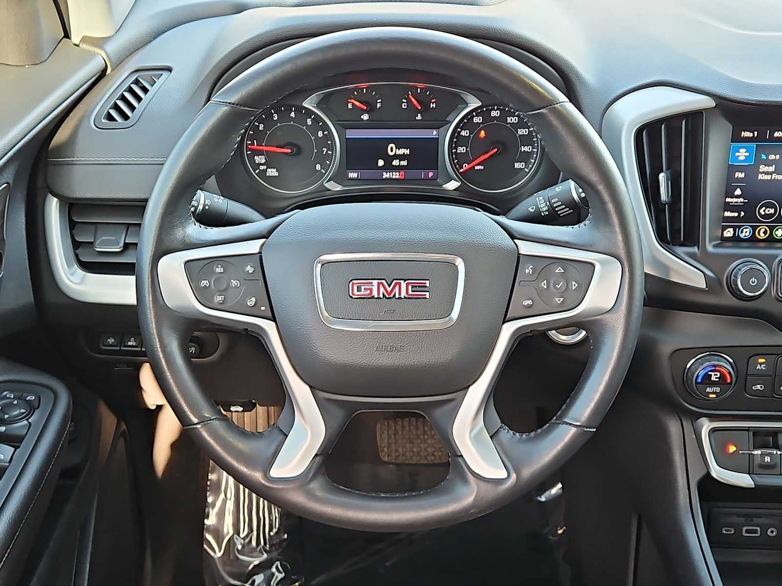 Thumbnail: 2022 GMC Terrain - 23