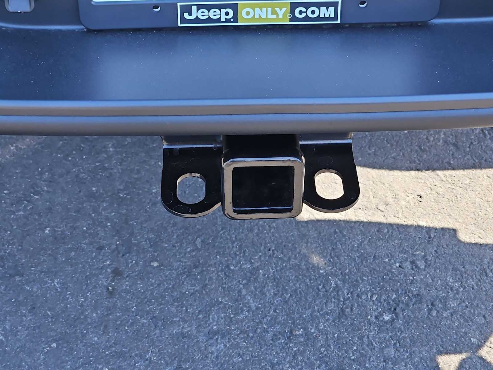 Thumbnail: 2025 Jeep Gladiator - 31