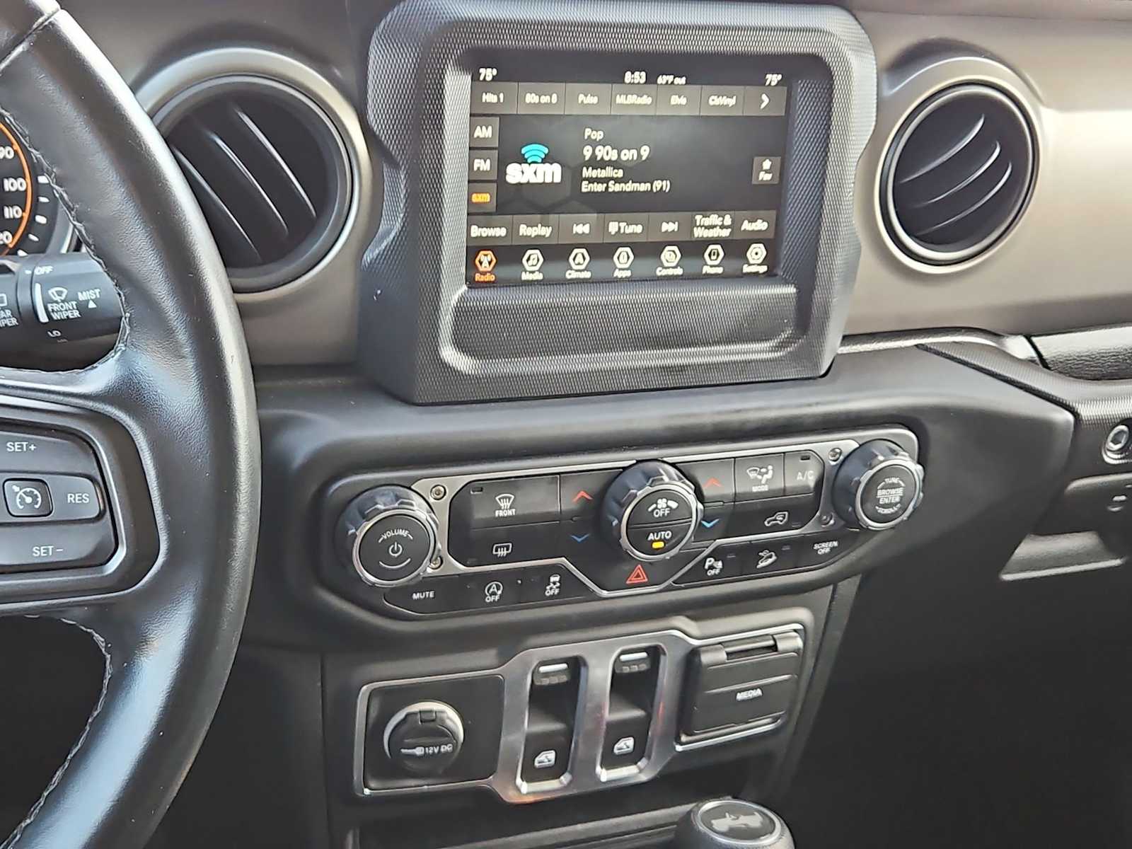 Thumbnail: 2021 Jeep Wrangler - 25