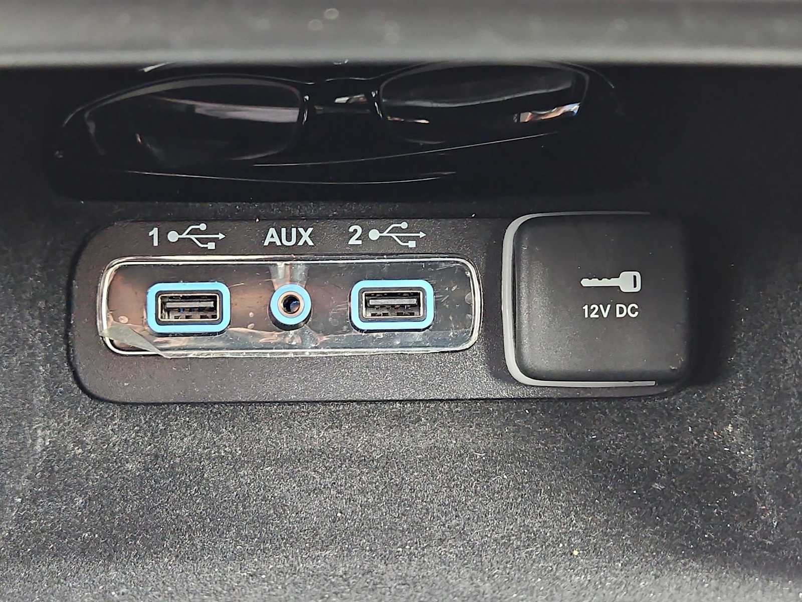 Thumbnail: 2022 Jeep Grand Cherokee - 47