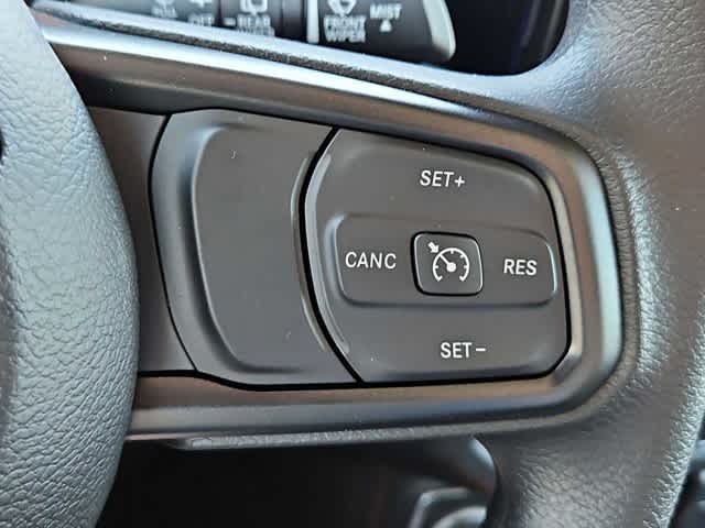 Thumbnail: 2026 Jeep Wrangler - 23