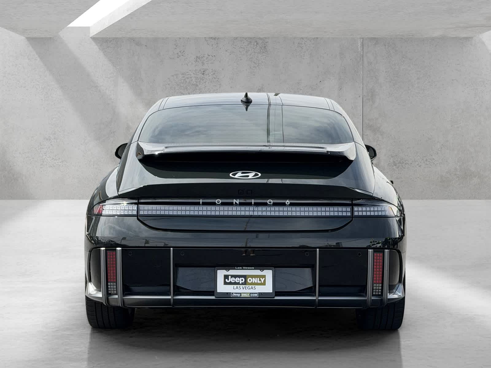 Thumbnail: 2024 Hyundai Ioniq 6 - 4