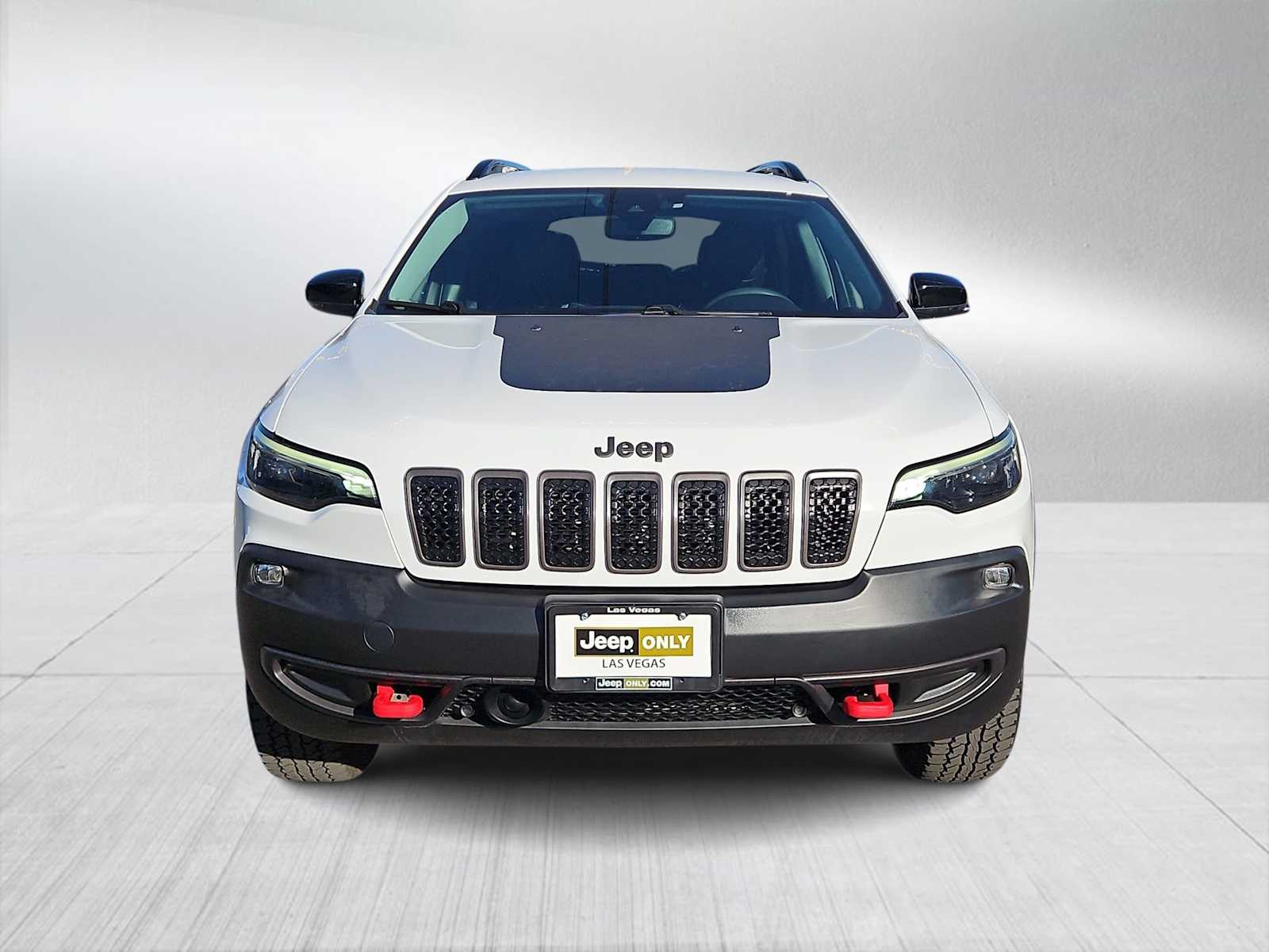 Thumbnail: 2022 Jeep Cherokee - 3