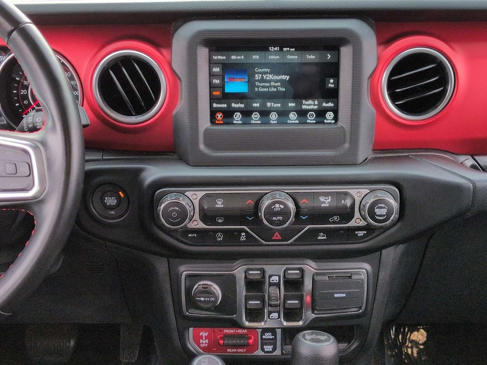 Thumbnail: 2021 Jeep Wrangler - 28