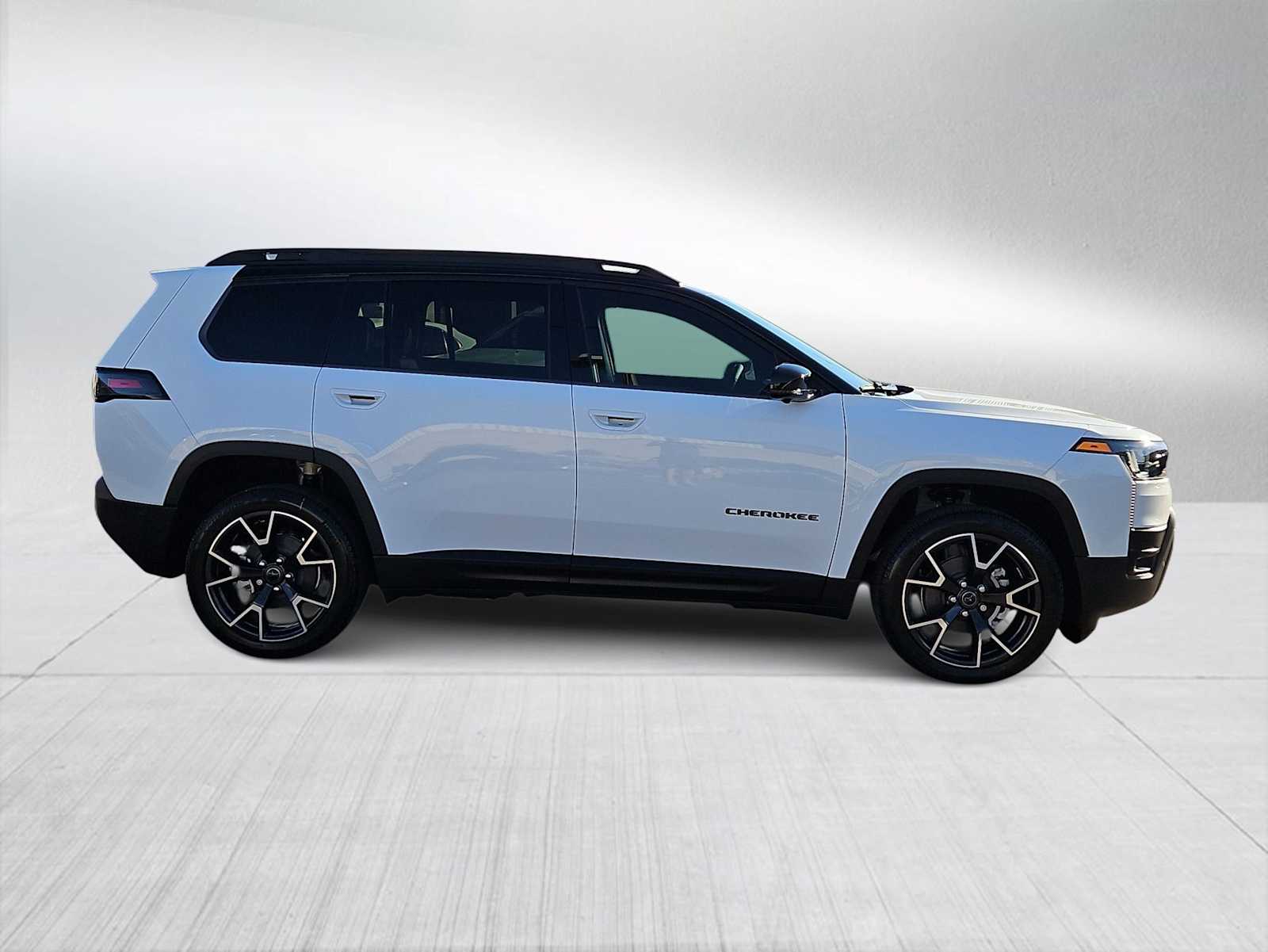 Thumbnail: 2026 Jeep Cherokee - 9