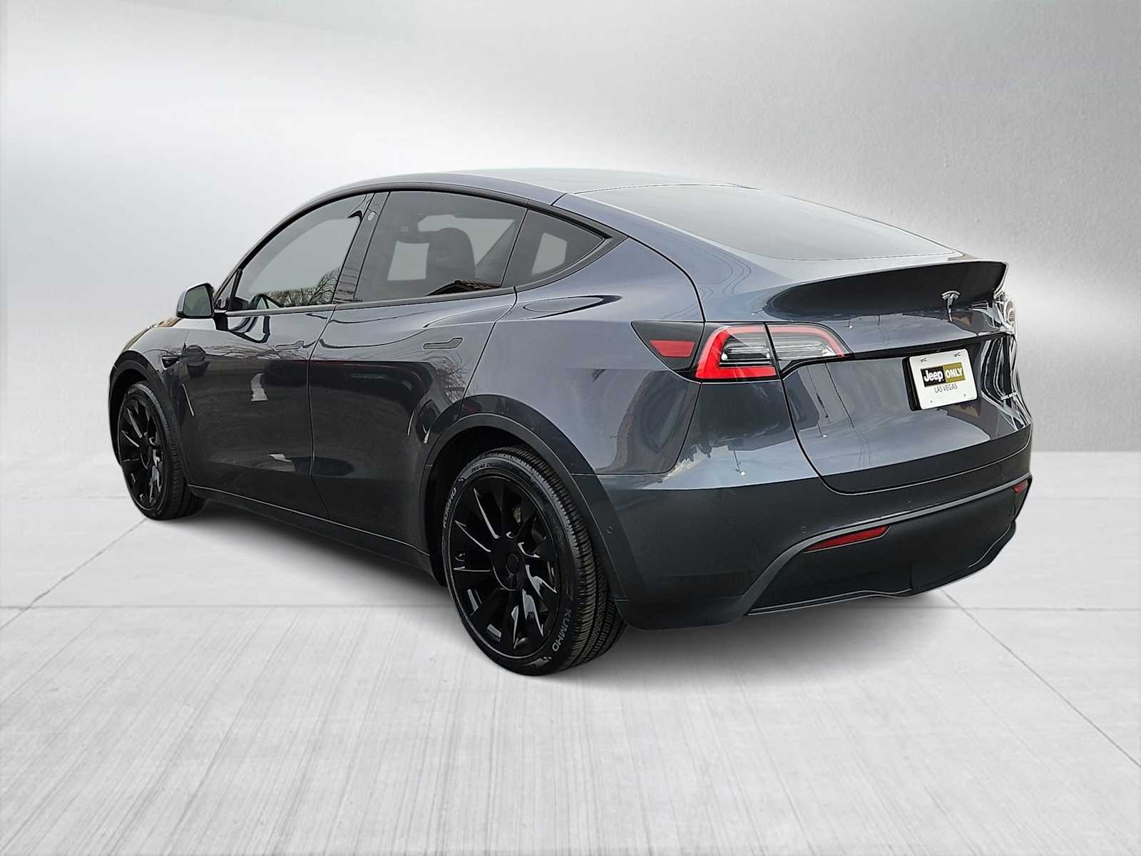 Thumbnail: 2021 Tesla Model Y - 6