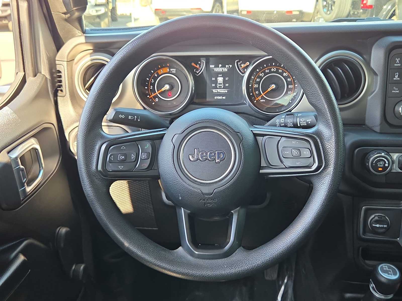 Thumbnail: 2021 Jeep Wrangler - 24