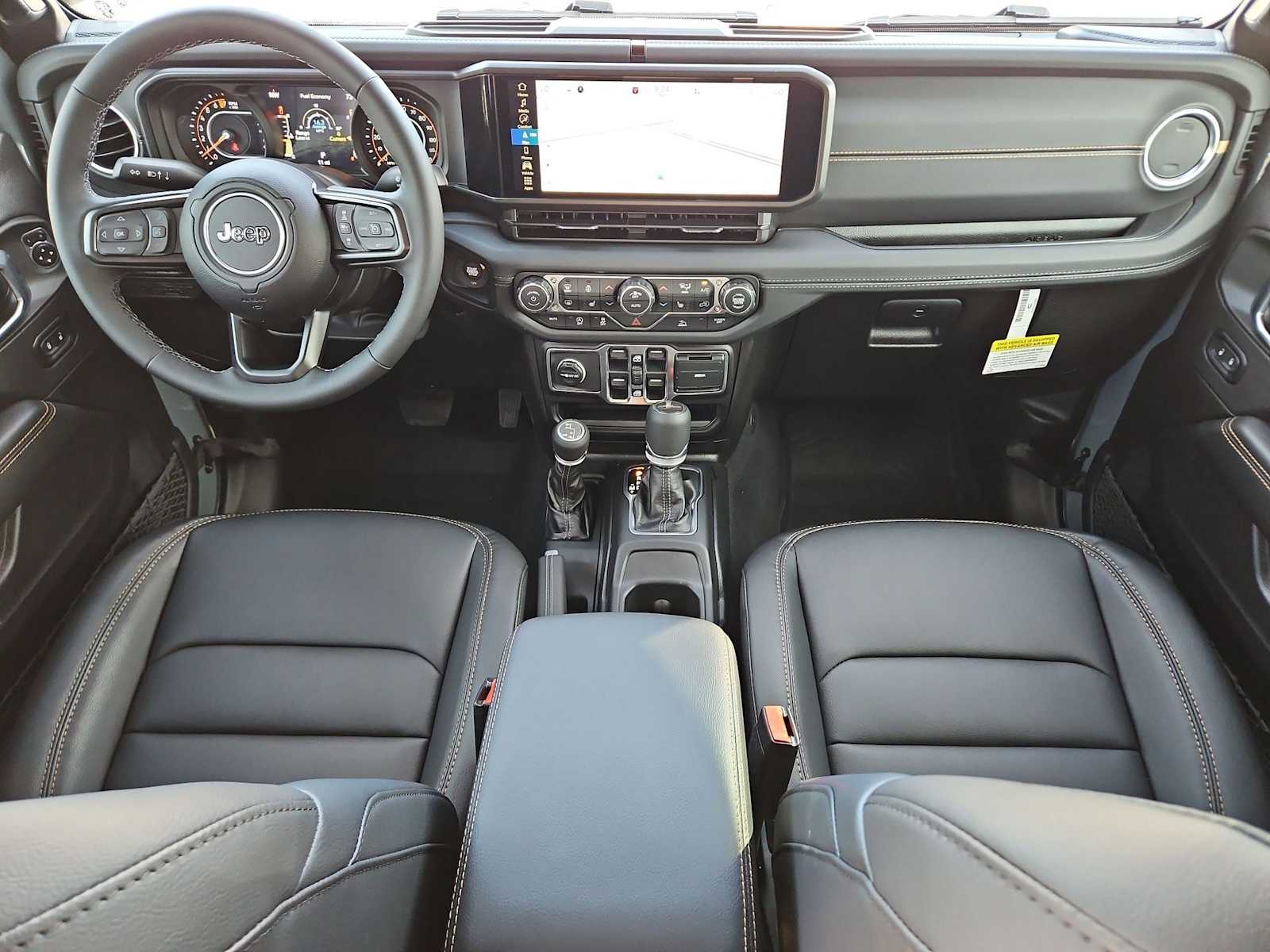 Thumbnail: 2026 Jeep Gladiator - 15