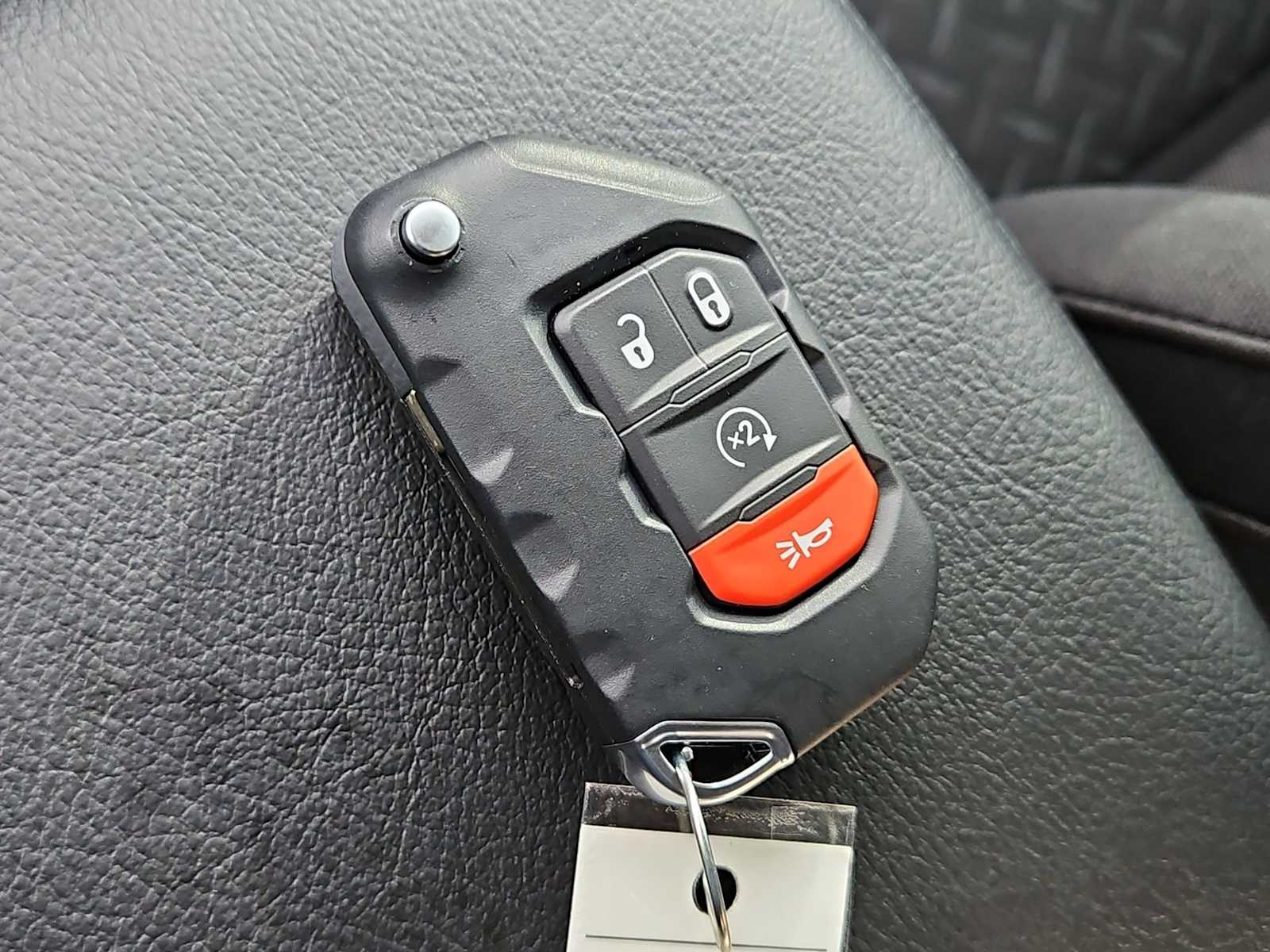 Thumbnail: 2026 Jeep Gladiator - 33