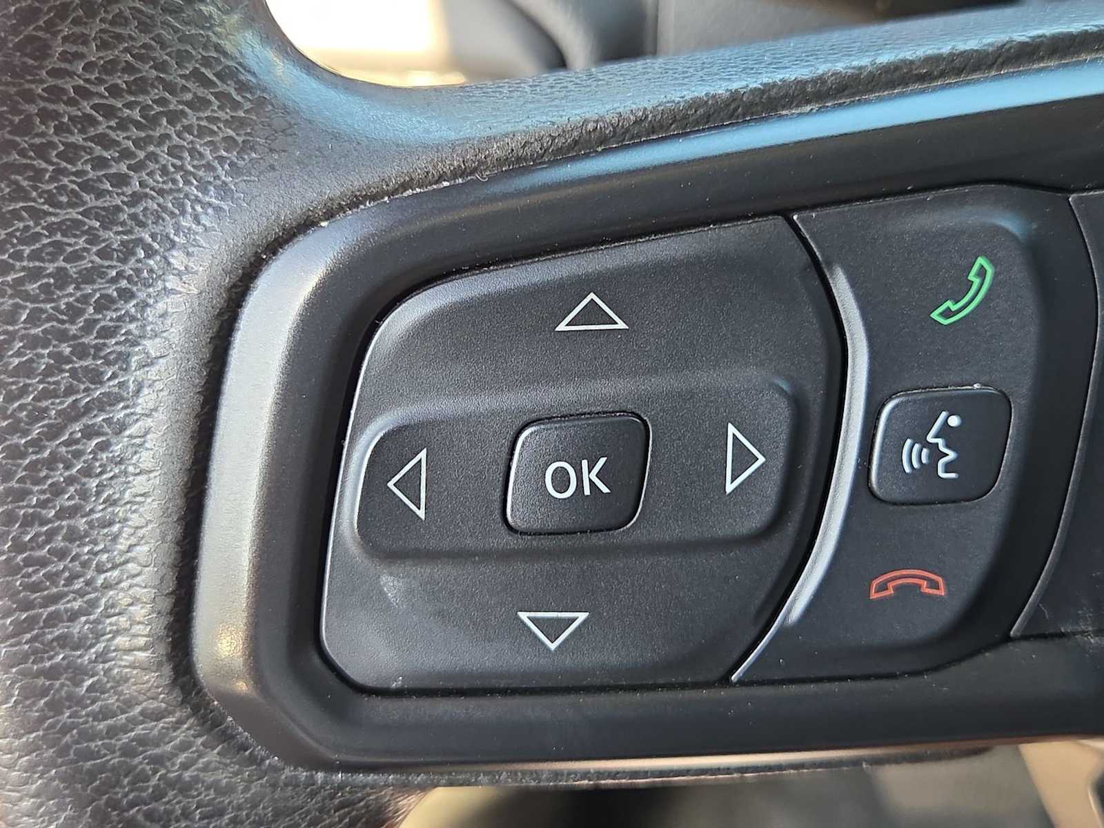 Thumbnail: 2021 Jeep Wrangler - 25