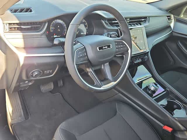 Thumbnail: 2026 Jeep Grand Cherokee - 10