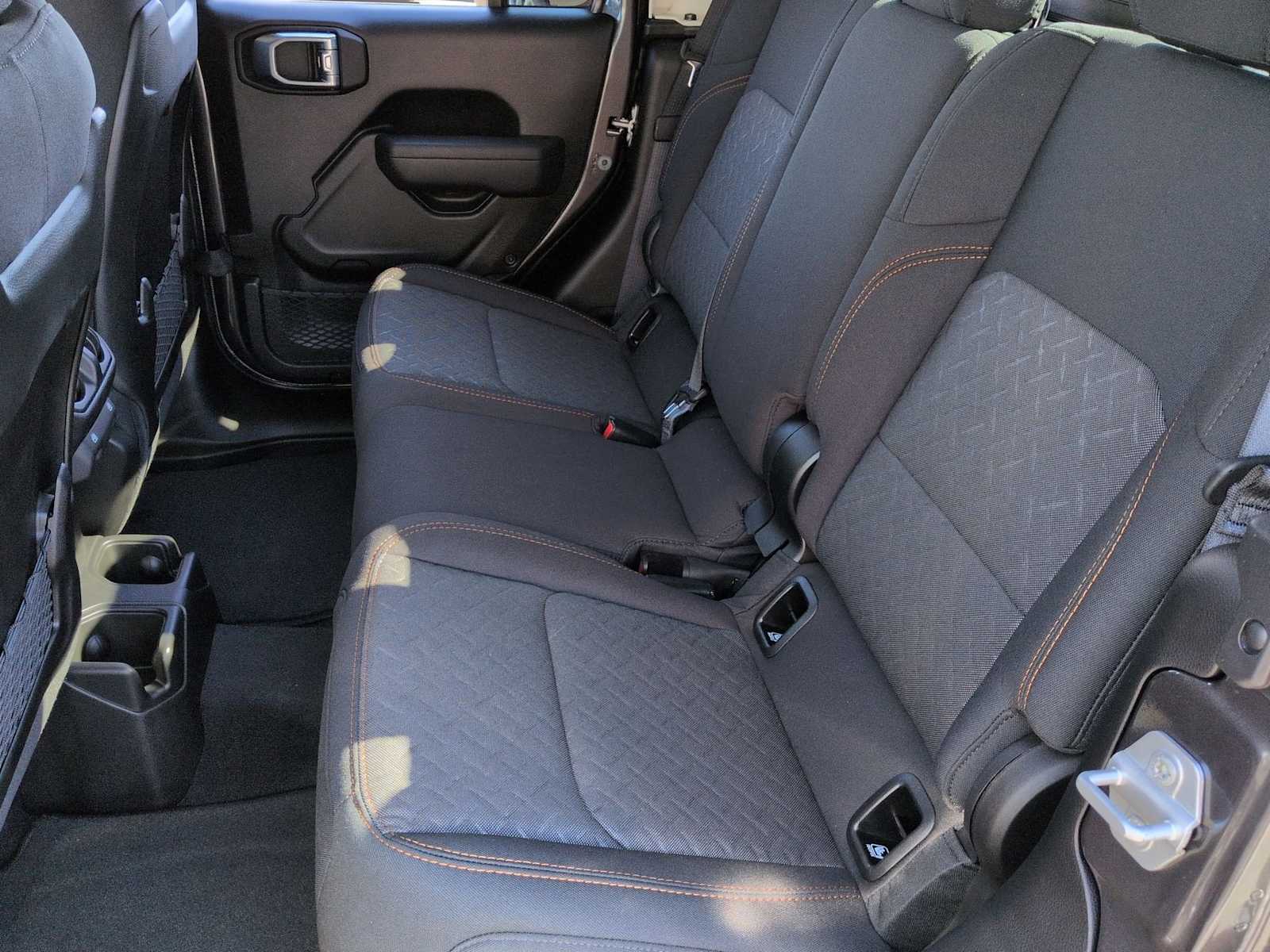 Thumbnail: 2025 Jeep Gladiator - 19