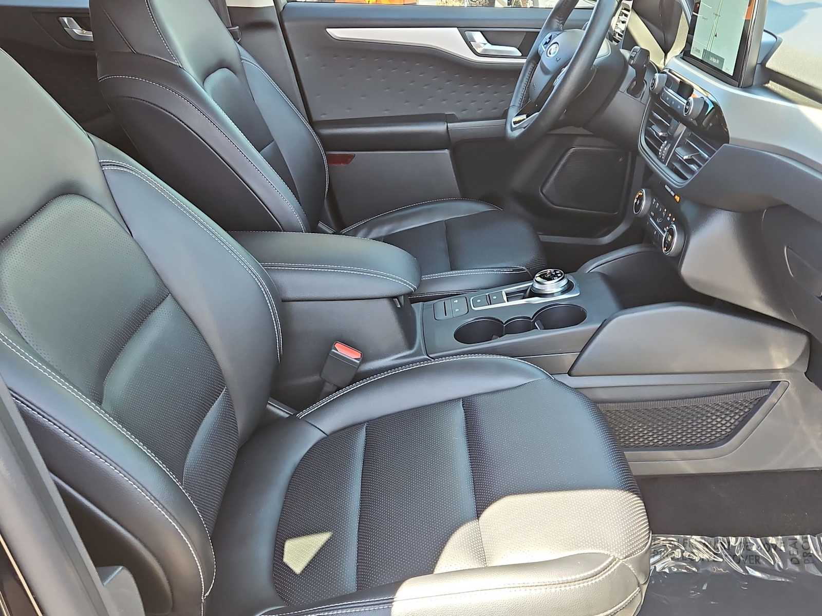 Thumbnail: 2020 Ford Escape - 18