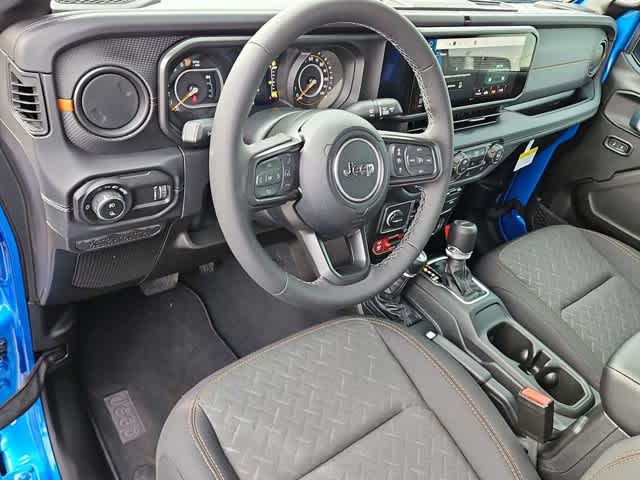 Thumbnail: 2026 Jeep Gladiator - 10