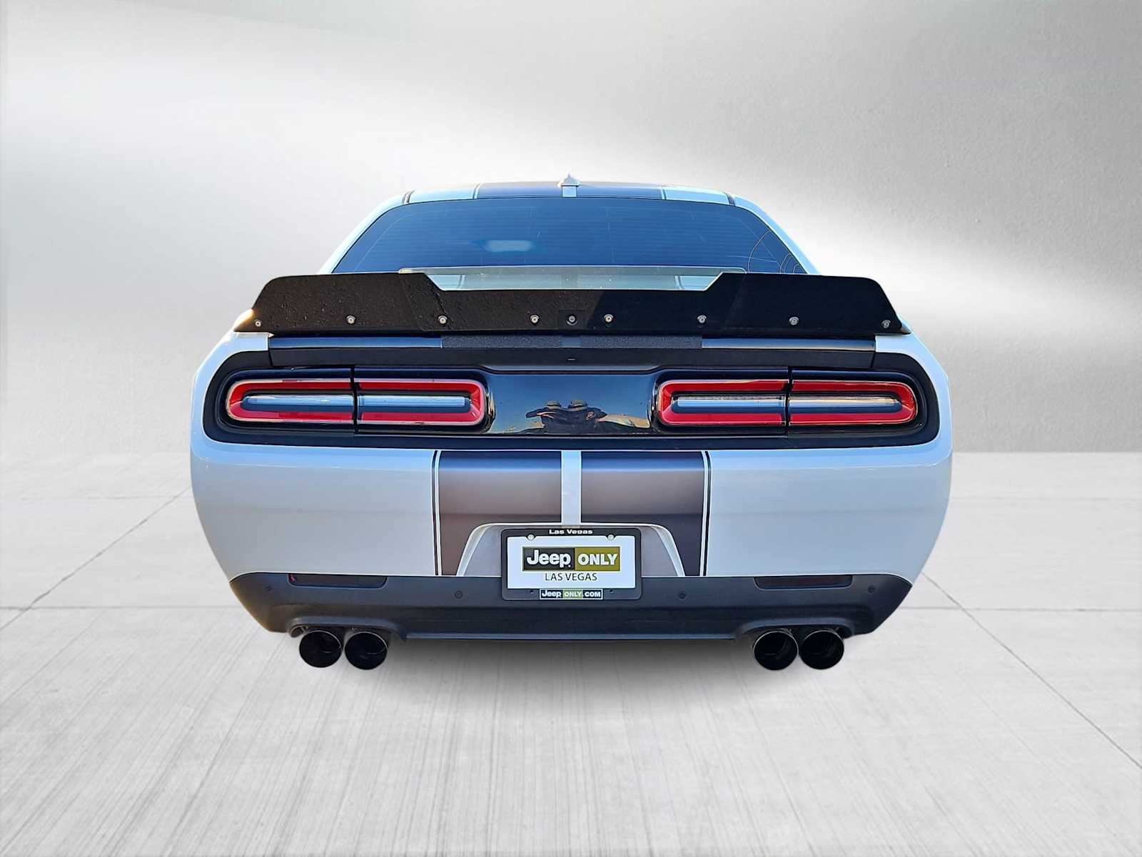 Thumbnail: 2016 Dodge Challenger - 7