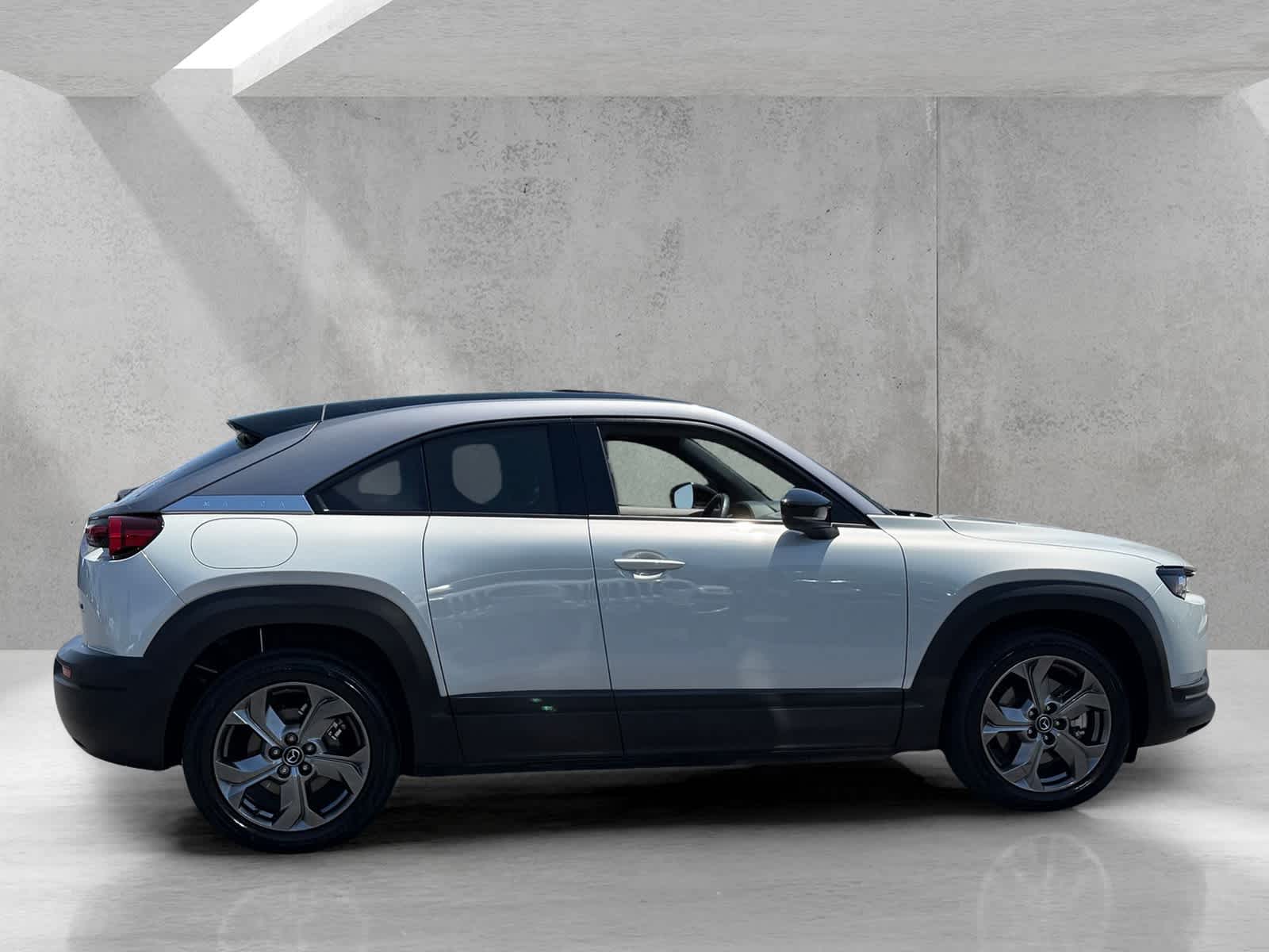 Thumbnail: 2022 Mazda MX-30 - 6