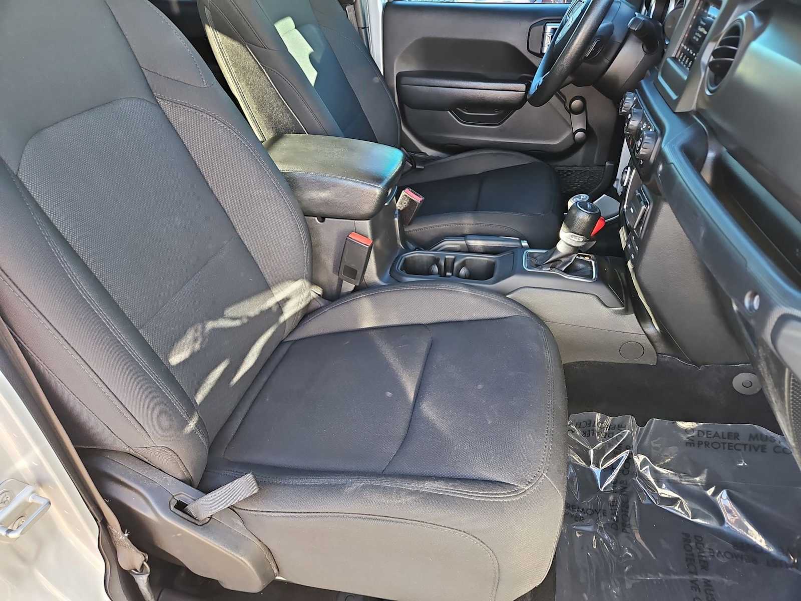 Thumbnail: 2022 Jeep Gladiator - 20