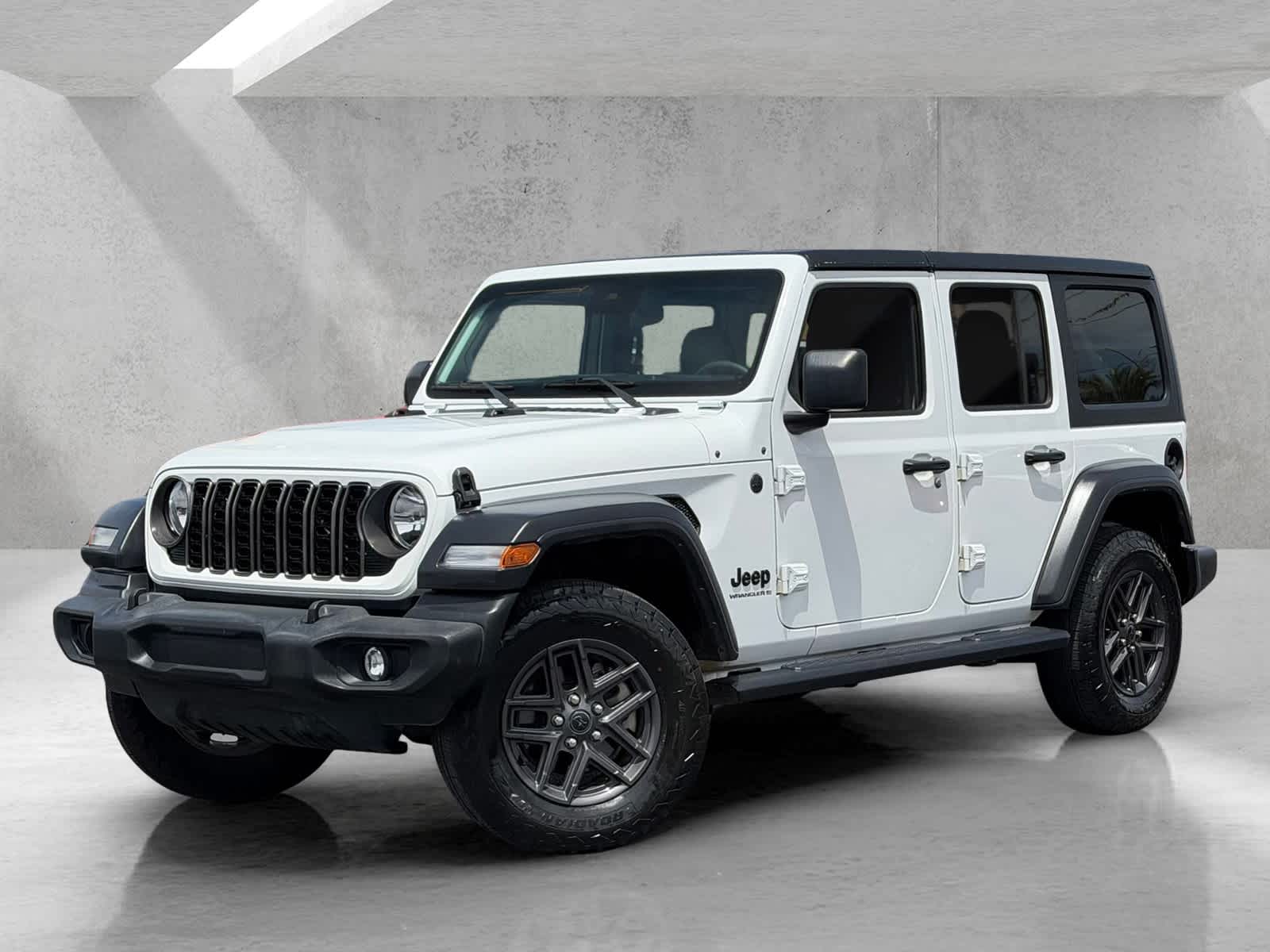 2024 Jeep Wrangler Sport S's photo