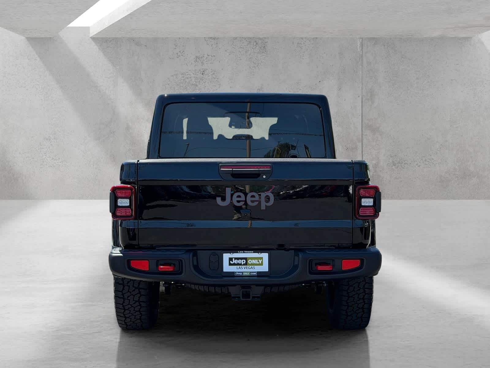 Thumbnail: 2026 Jeep Gladiator - 4