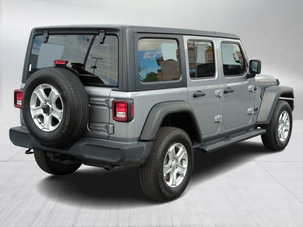 Thumbnail: 2021 Jeep Wrangler - 5