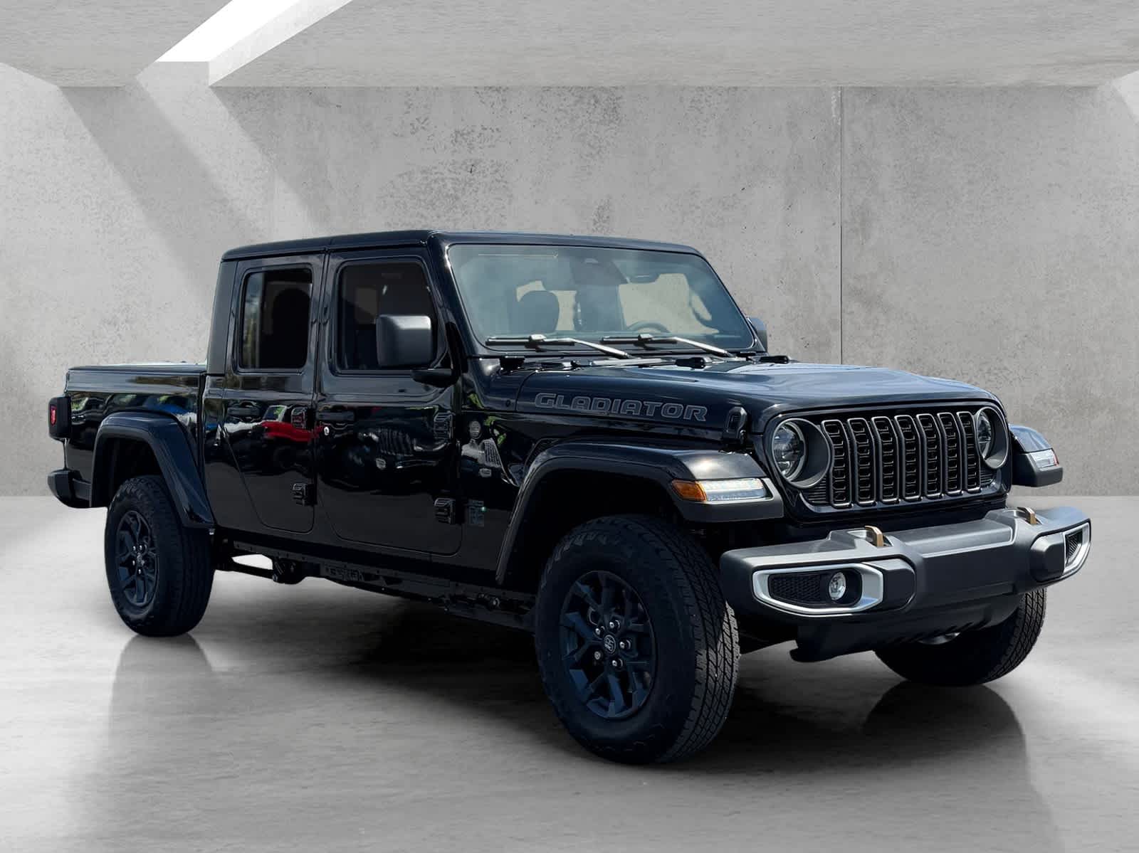 Thumbnail: 2026 Jeep Gladiator - 7