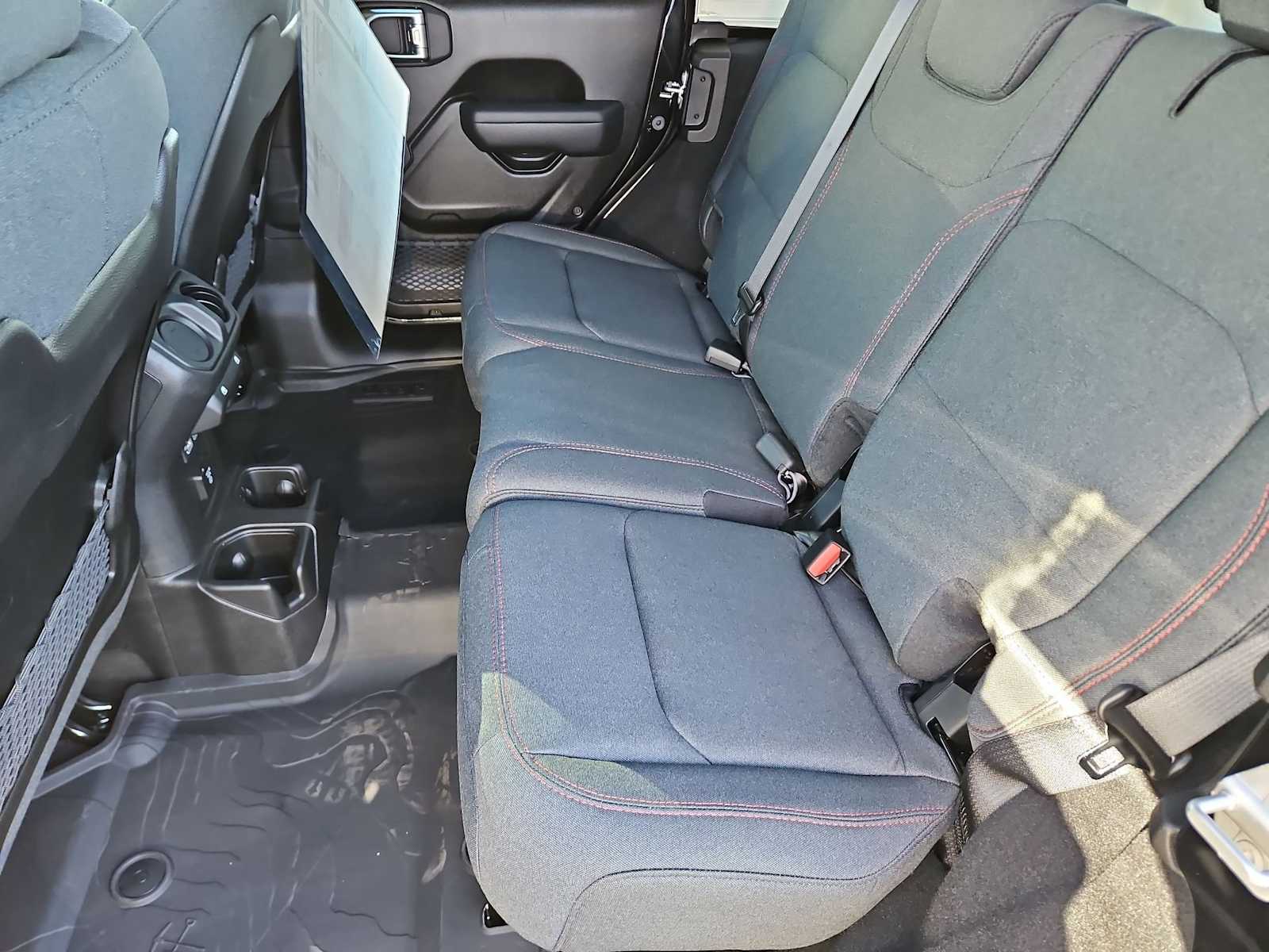 Thumbnail: 2026 Jeep Wrangler - 18