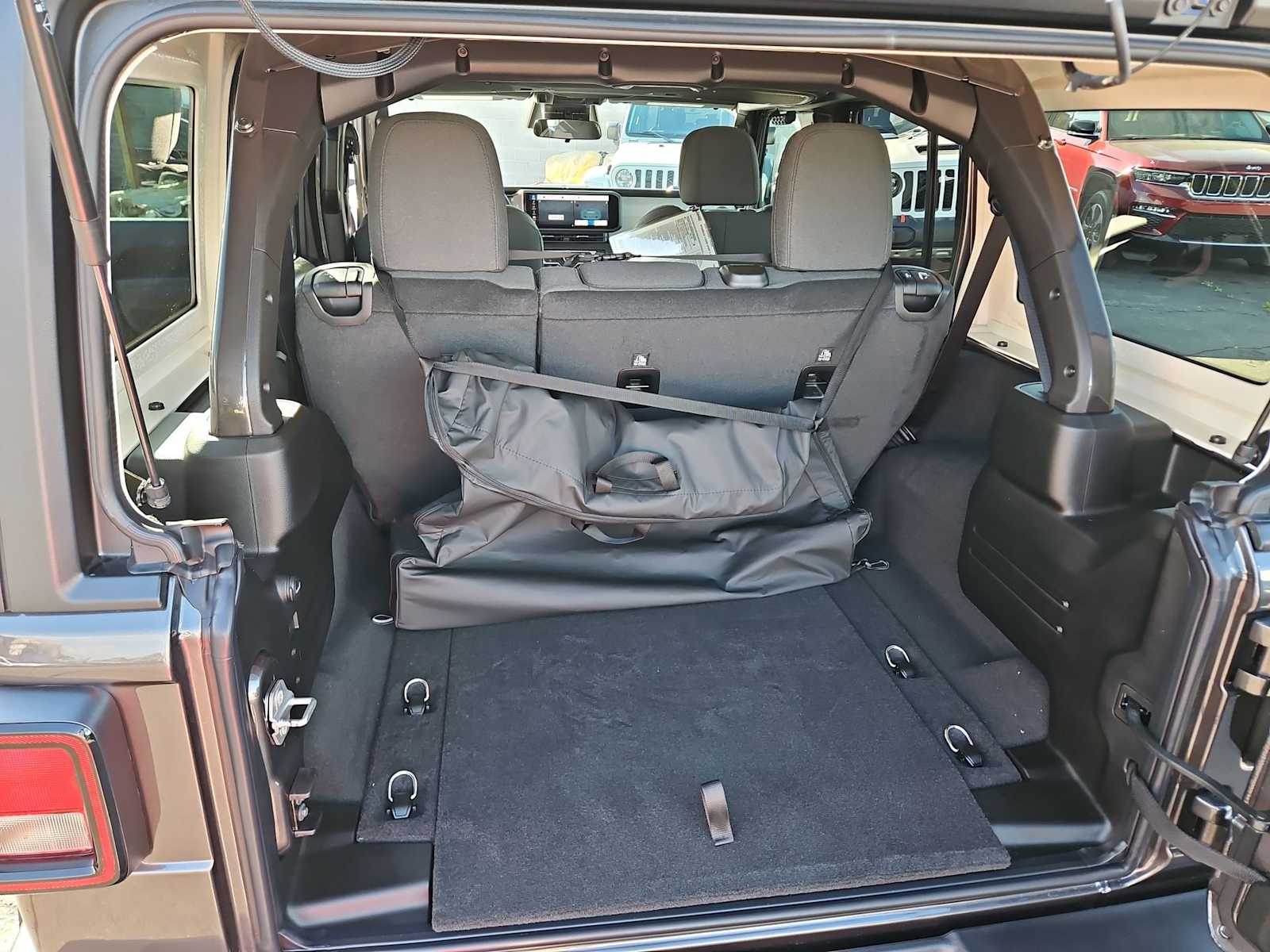 Thumbnail: 2026 Jeep Wrangler - 31