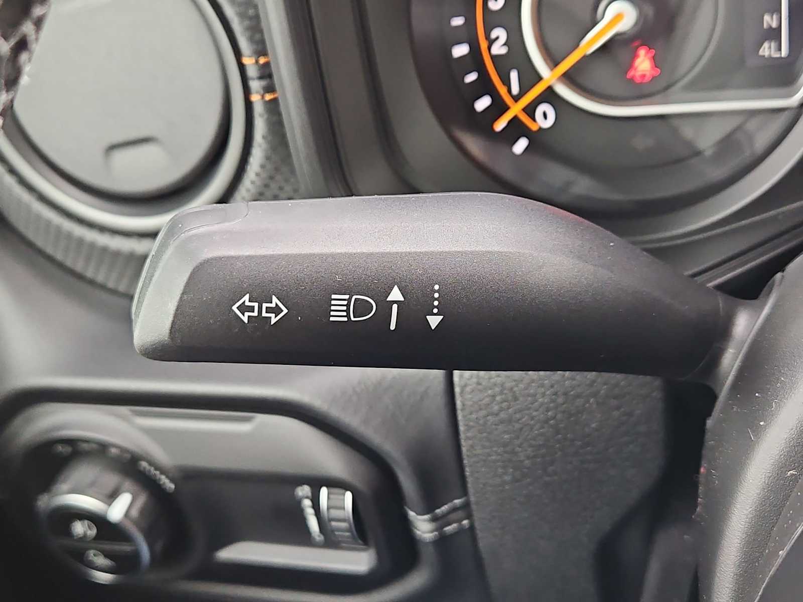 Thumbnail: 2026 Jeep Gladiator - 25