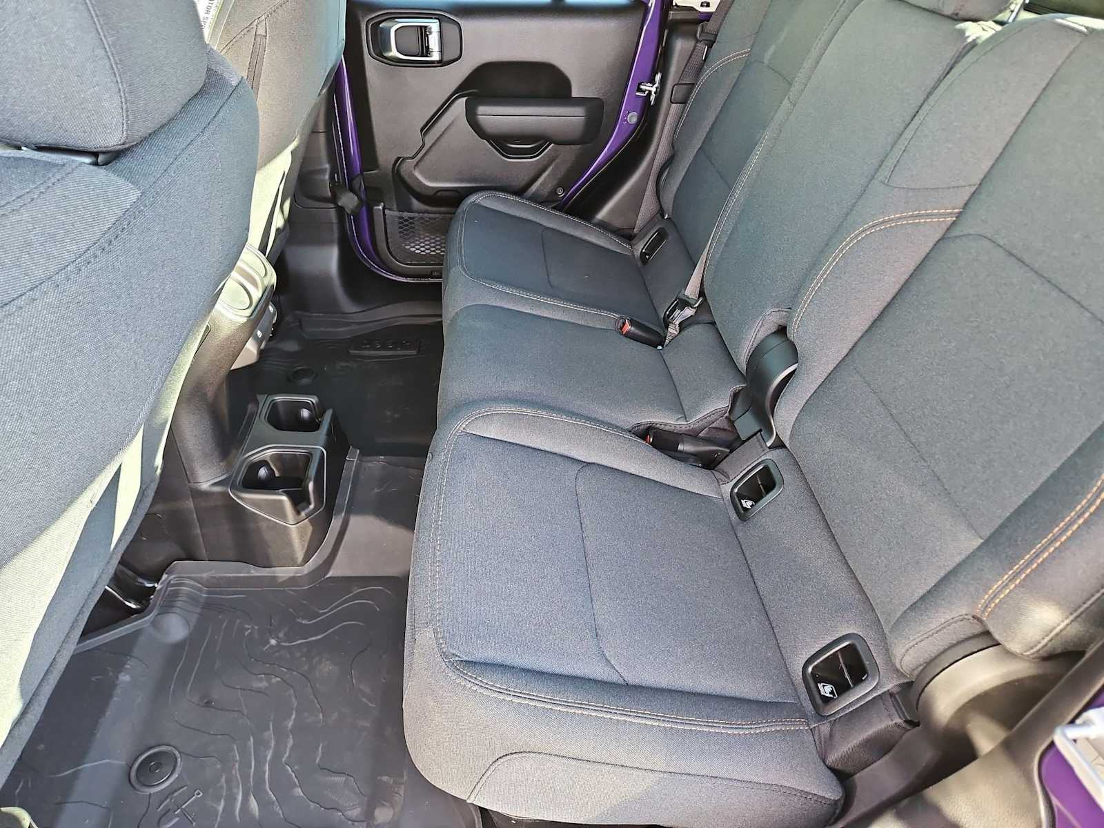 Thumbnail: 2026 Jeep Gladiator - 18