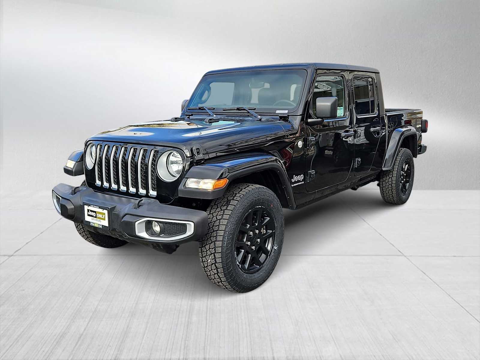 Thumbnail: 2023 Jeep Gladiator - 4