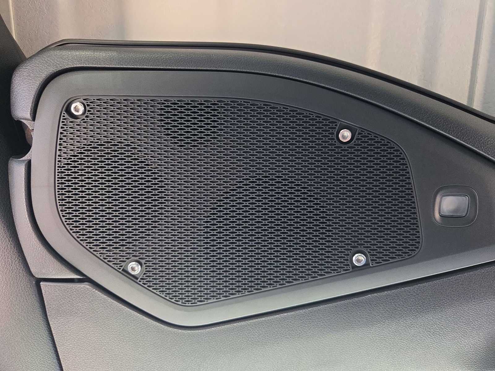 Thumbnail: 2025 Jeep Wrangler - 31