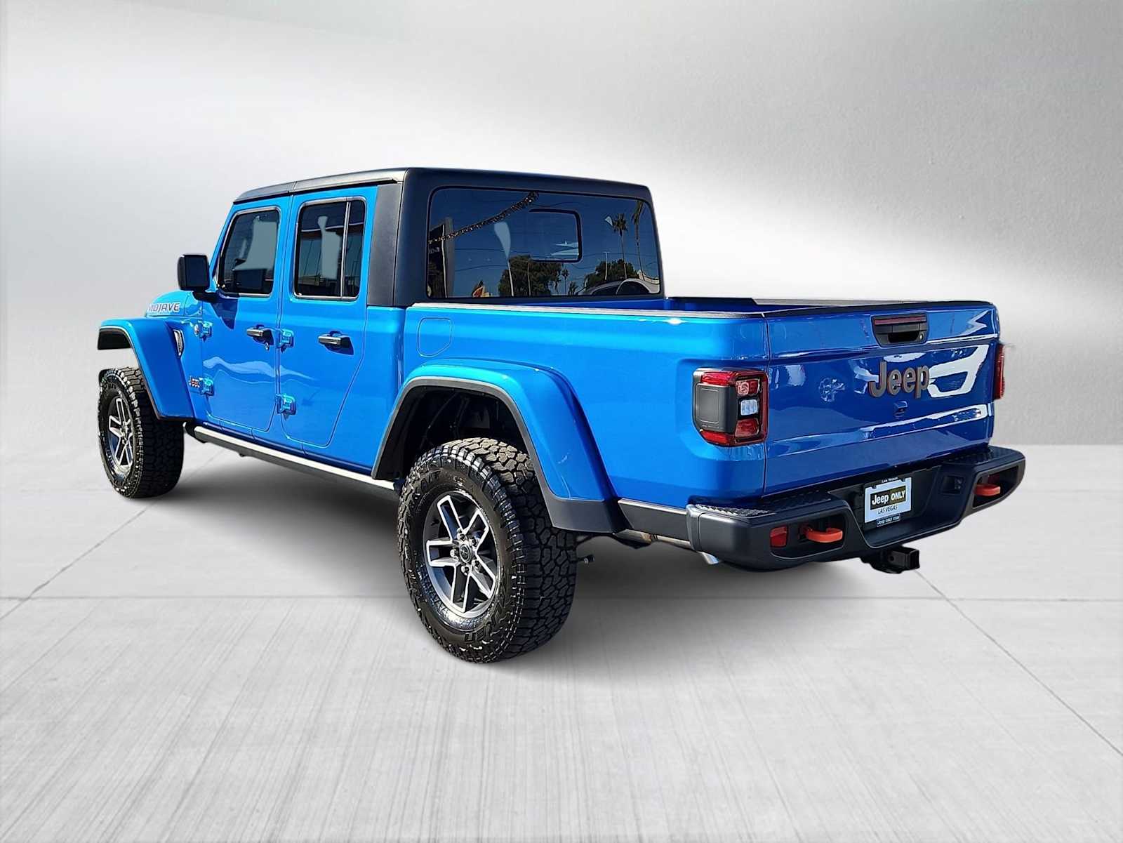 Thumbnail: 2025 Jeep Gladiator - 6