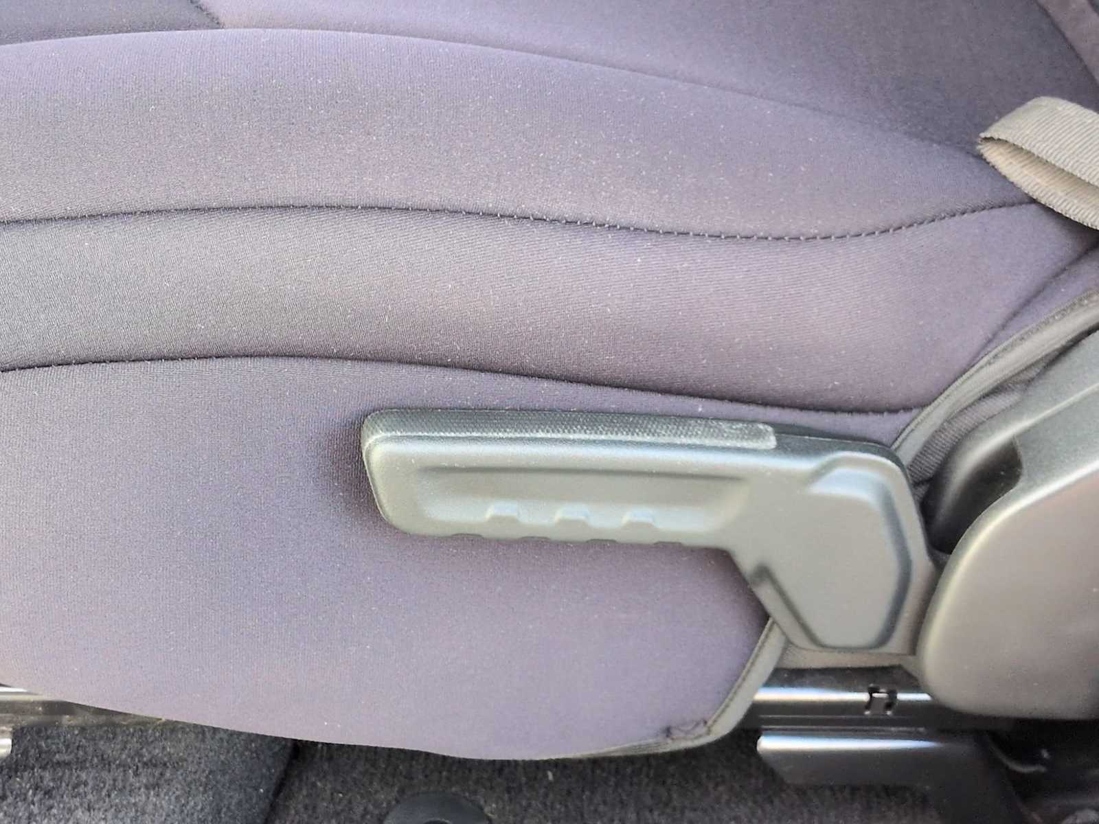 Thumbnail: 2021 Jeep Gladiator - 18