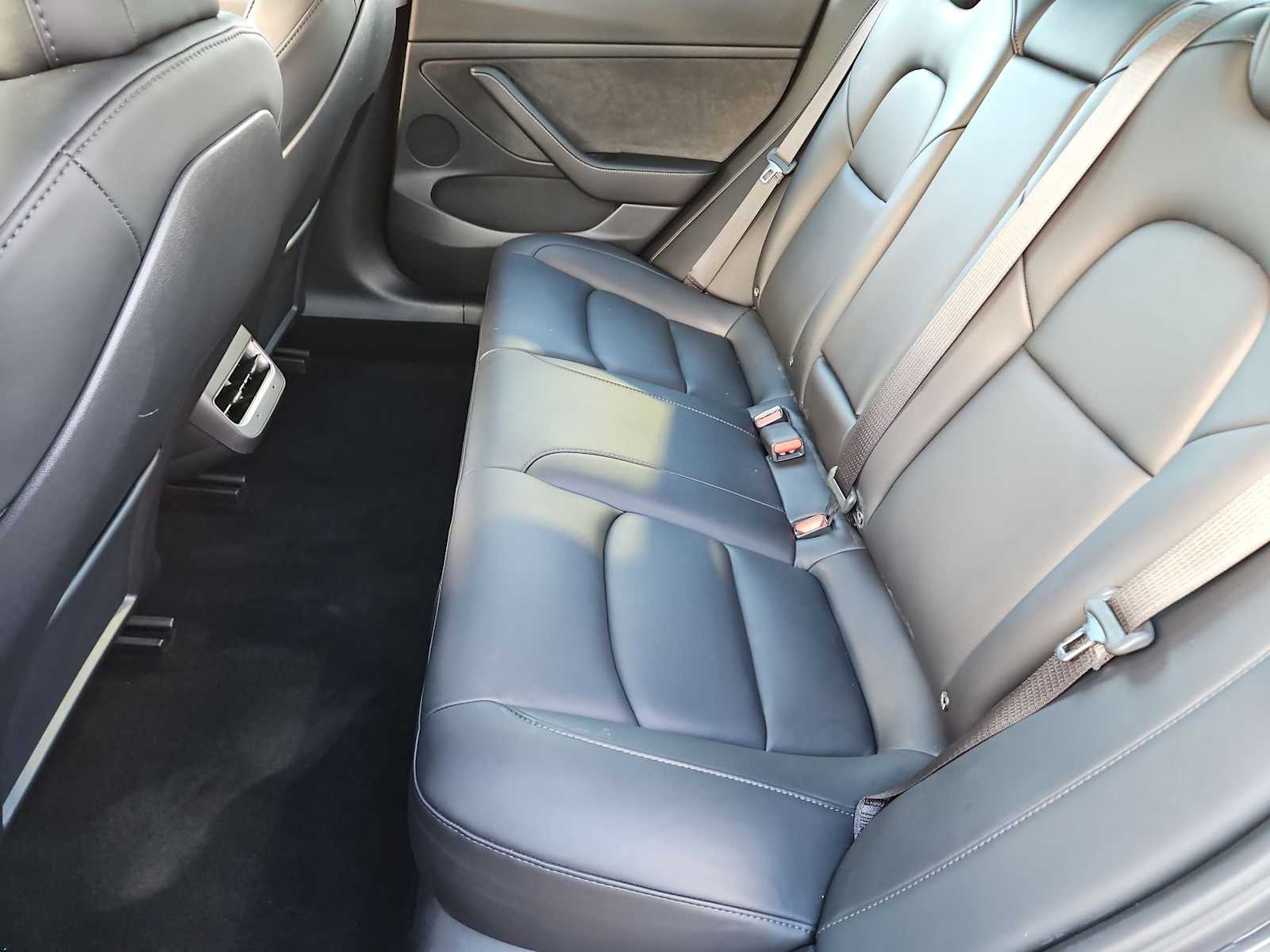 Thumbnail: 2023 Tesla Model 3 - 20