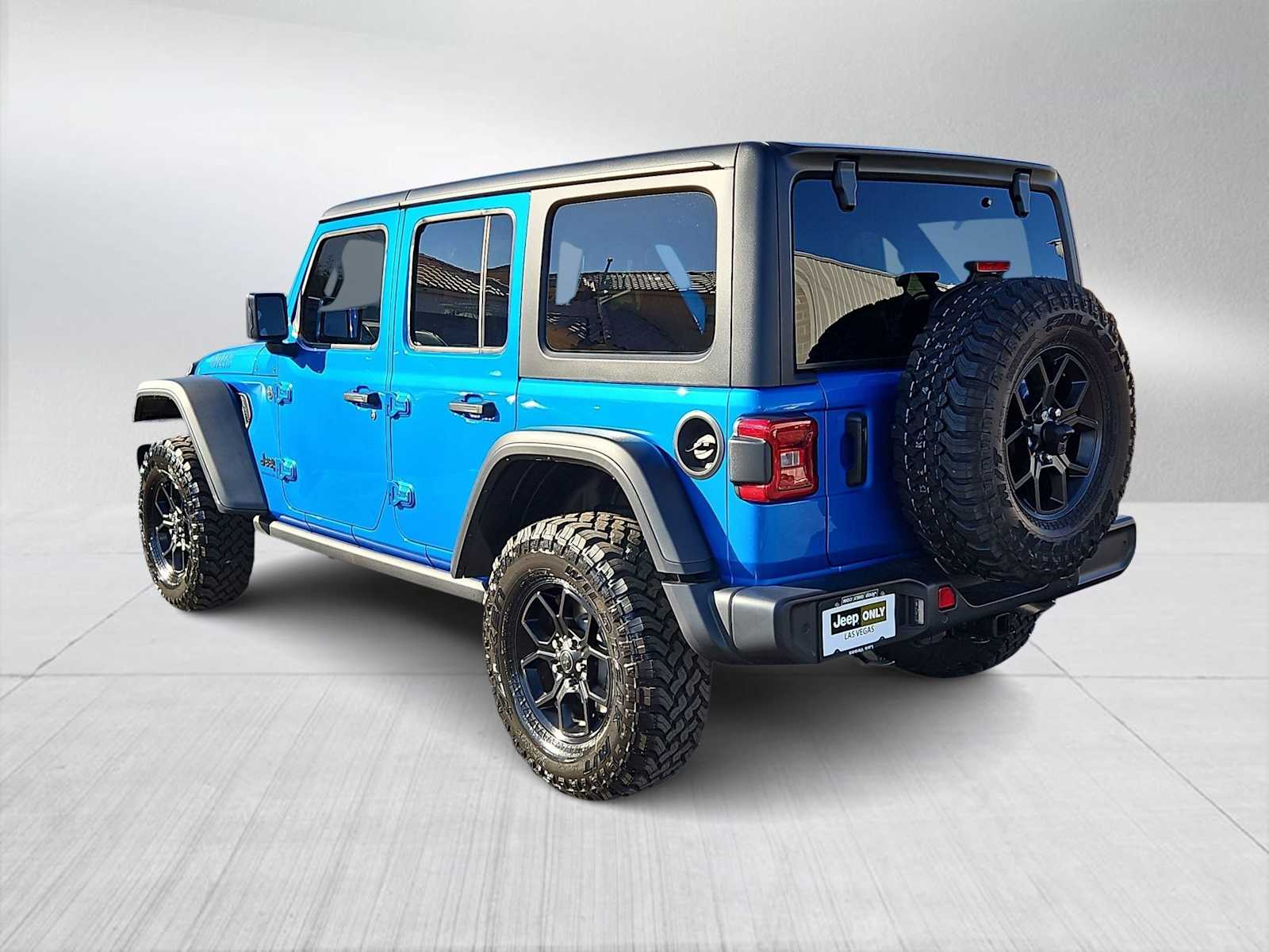 2026 Jeep Wrangler 4-Door Willys - Photo 6