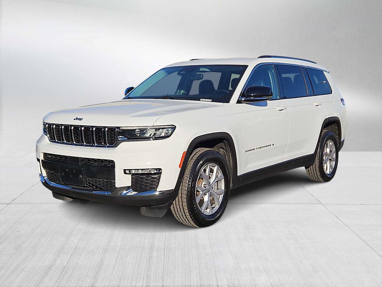 Thumbnail: 2021 Jeep Grand Cherokee L - 4