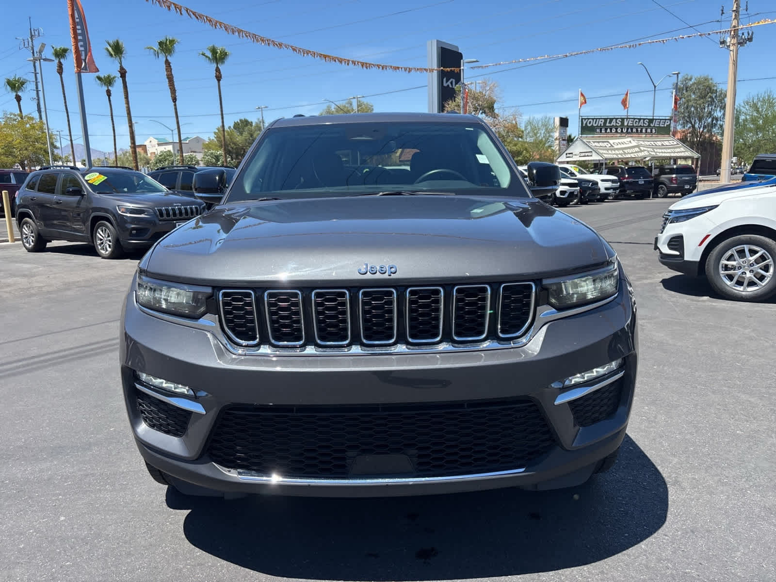 Thumbnail: 2022 Jeep Grand Cherokee - 2