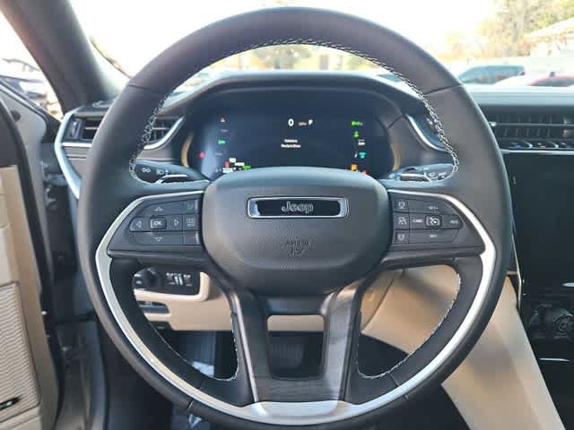 Thumbnail: 2025 Jeep Grand Cherokee - 20