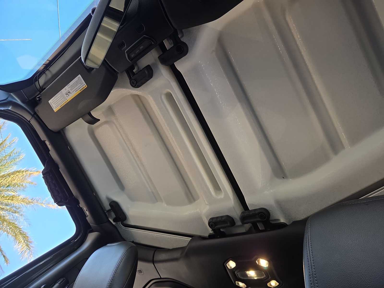 Thumbnail: 2021 Jeep Wrangler - 11